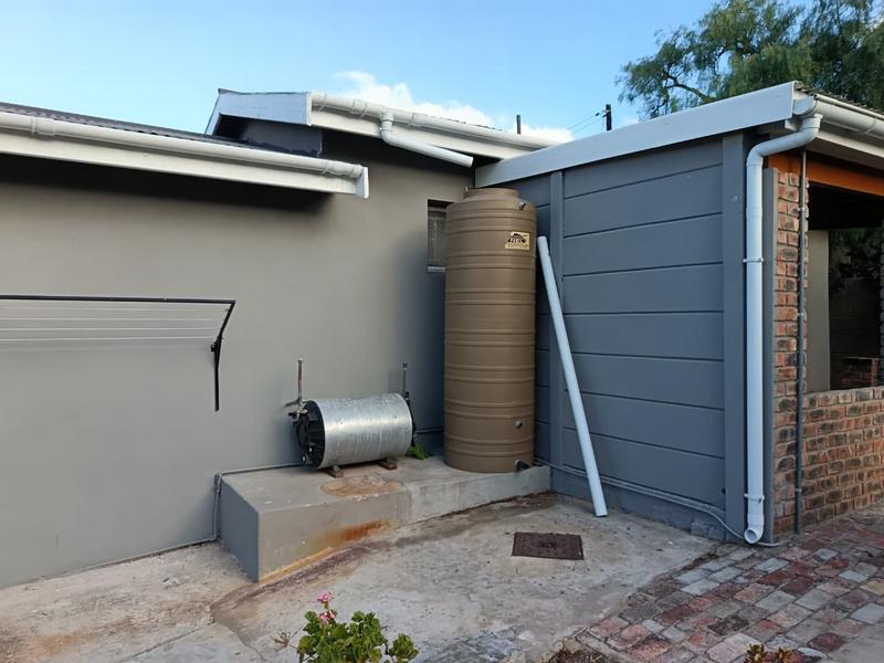 2 Bedroom Property for Sale in Albertinia Western Cape